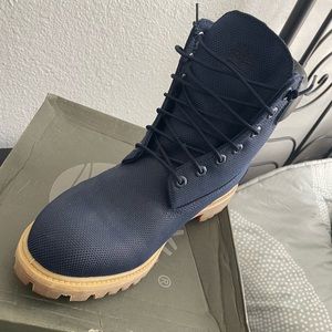 Blue/gum bottoms Timberlands